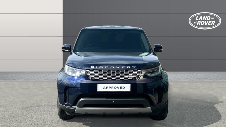 Land Rover Discovery 3.0 D300 S 5dr Auto Diesel Station Wagon